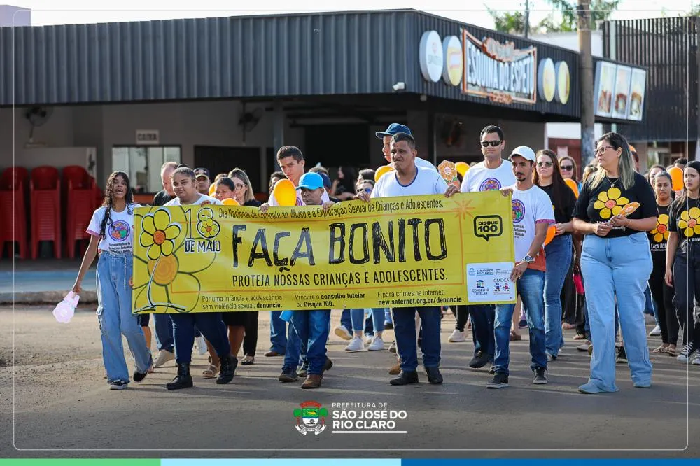 Caminhada mobiliza São José do Rio Claro na defesa de crianças e adolescentes