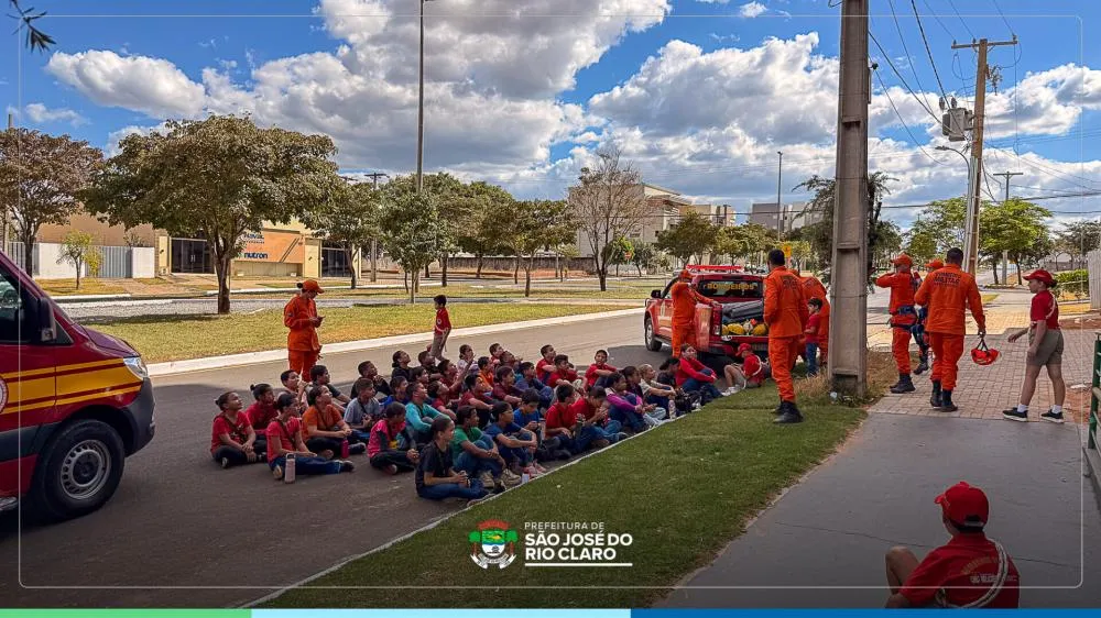 Alunos do 'Bombeiros do Futuro' encaram treinamento de rapel em Nova Mutum