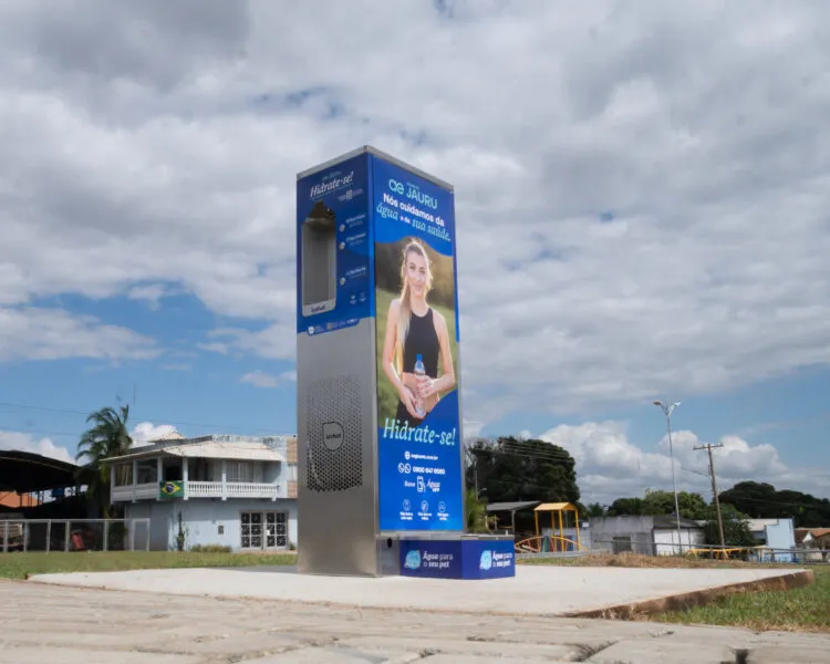 Águas de Jauru instala estação de hidratação na Praça João Rossi e leva mais comodidade e bem-estar à população