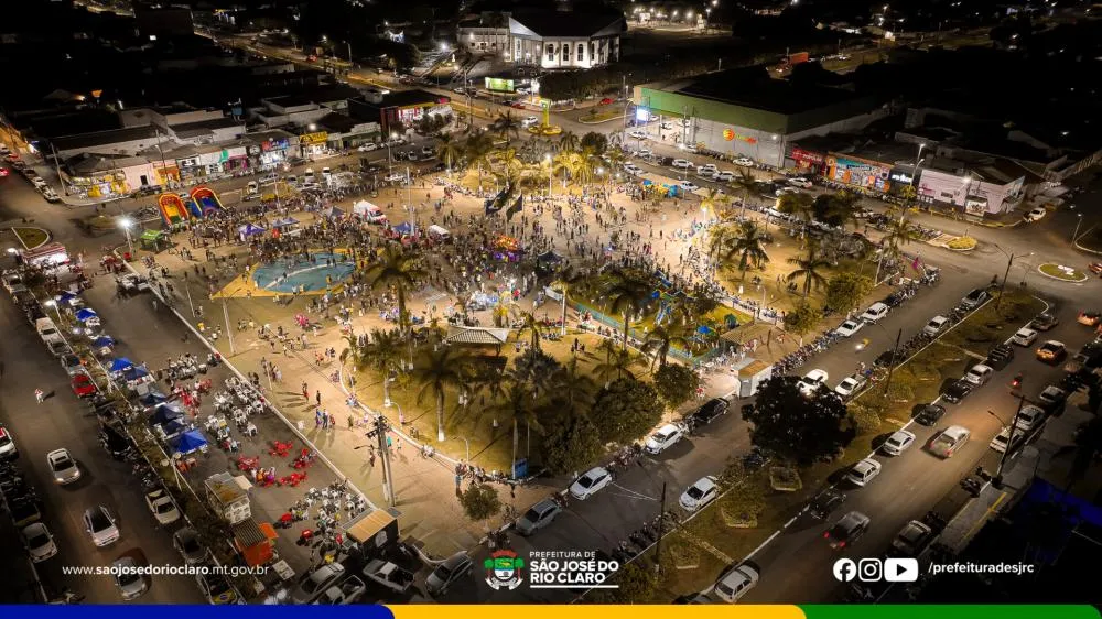 Dia das Crianças reúne centenas de famílias em tarde de festa e lazer na Praça Central Domingos Briante em São José do Rio Claro